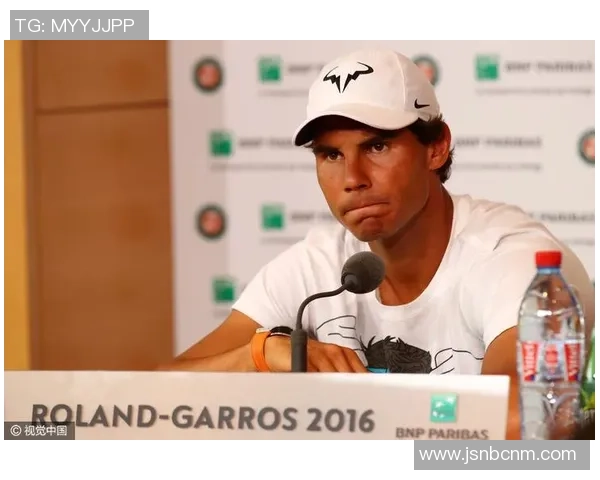 法网足球:探索全球足球赛事的魅力与激情,感受绿茵场上的无尽可能